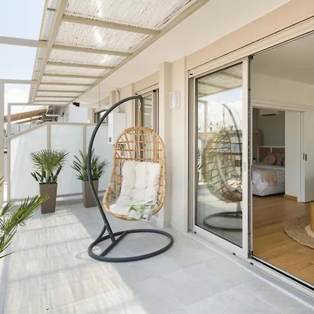 Lavish Unique Penthouse Next To The Seafront Lejlighed Thessaloníki