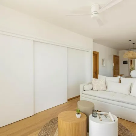 Lavish Unique Penthouse Next To The Seafront Thessaloníki